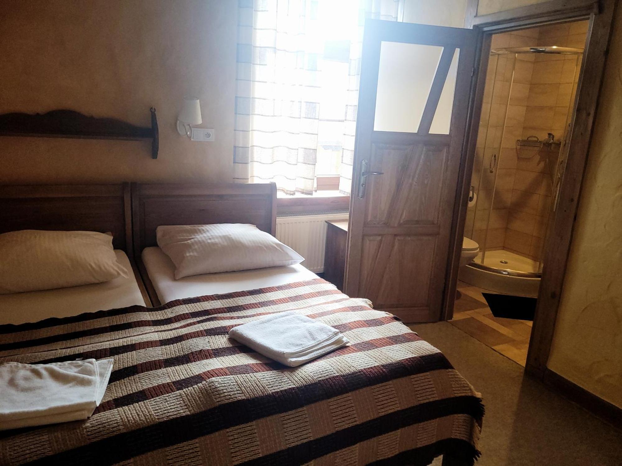 Gosciniec Pod Lipa Bed and Breakfast Szklarska Poręba Kamer foto