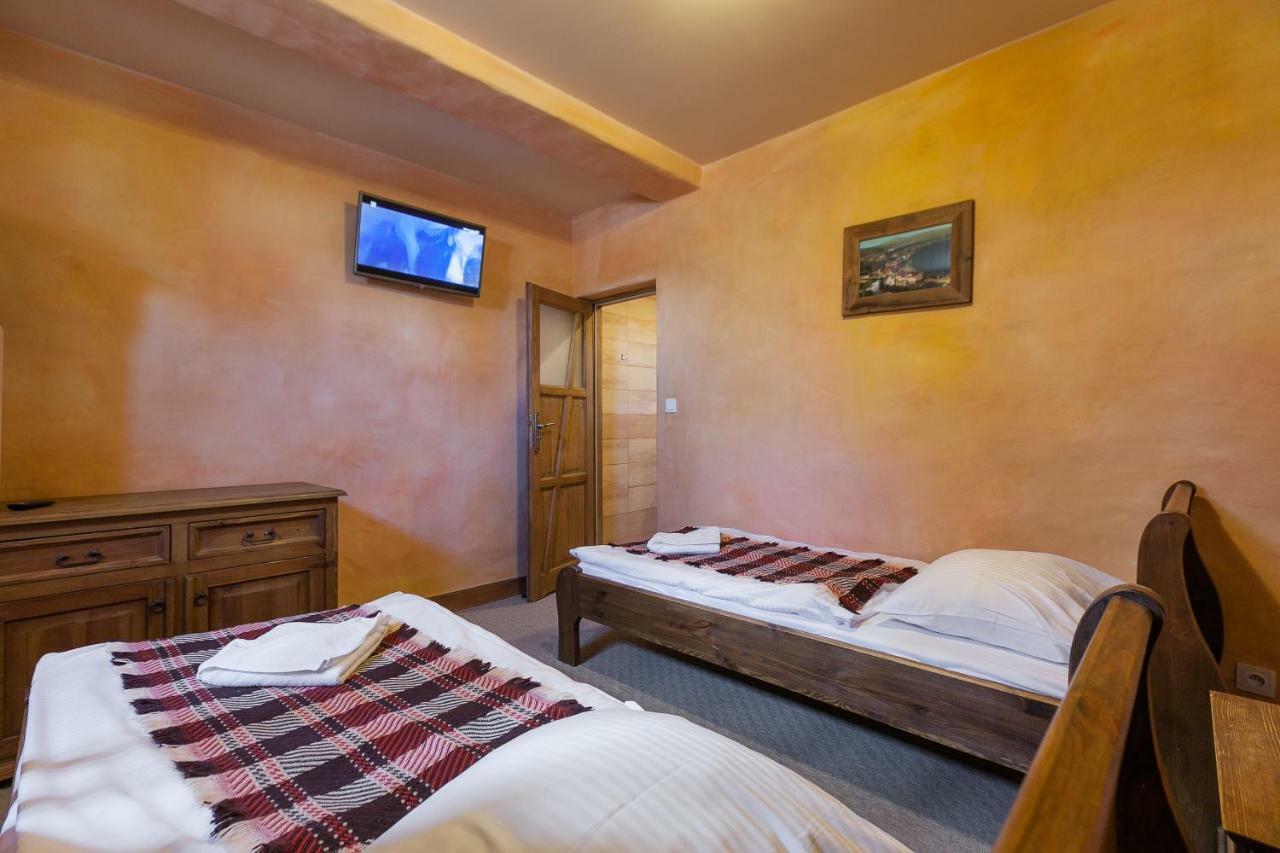 Gosciniec Pod Lipa Bed and Breakfast Szklarska Poręba Buitenkant foto